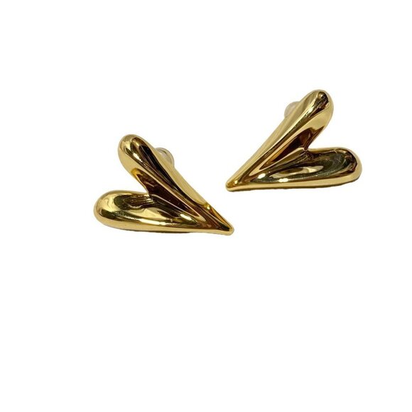 24K Gold Plated Heart Stud Earrings - Picture 3 of 5